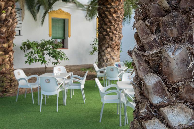 Hotel Balneario El Raposo Puebla de Sancho Pérez Exterior photo